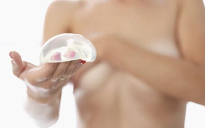 Implantation mammaire : comment envisager le retrait des prothèses ?